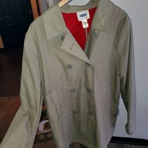 Old Navy light weight button trench coat, size XXL